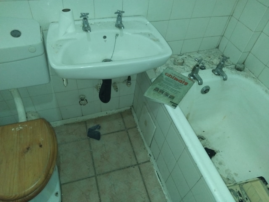 1 Bedroom Property for Sale in Wilkoppies North West